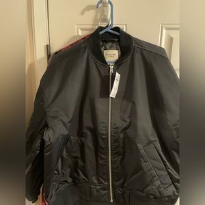 NEW WITH TAGS- Womens Nylon bomber jacket